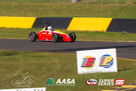 Hi-Tec Super Series-Clippedinproductions-221