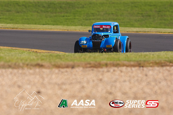 Hi-Tec Super Series-Clippedinproductions-244